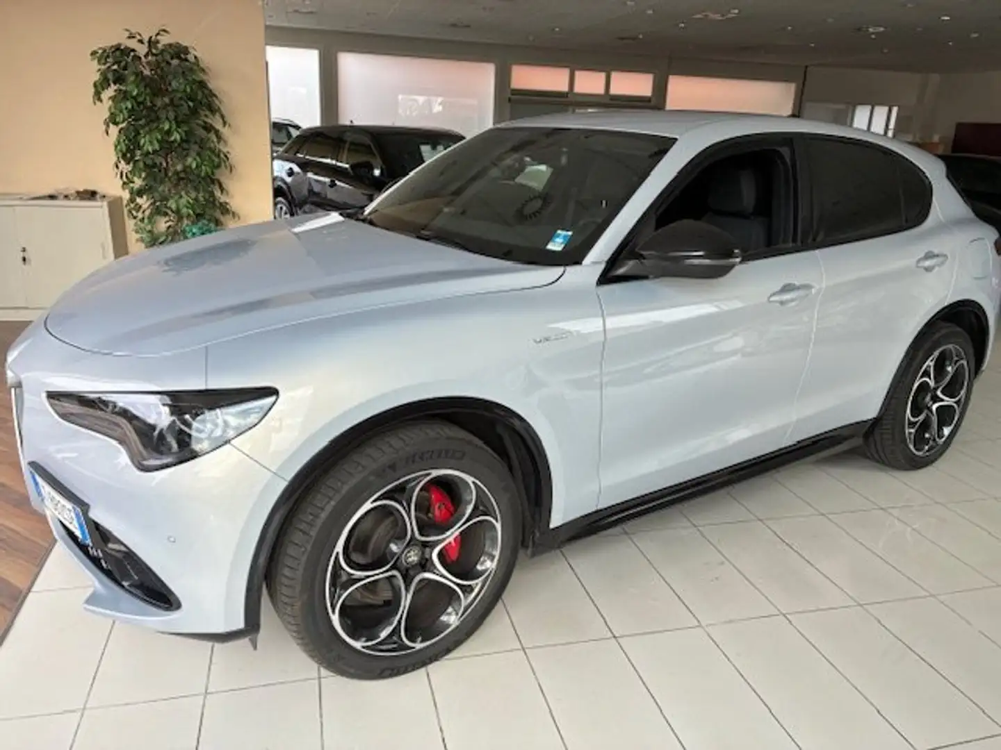 Alfa Romeo Stelvio Stelvio 2.2 t Veloce Q4 210cv aut - soli 14.400km Silber - 1