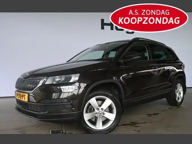 Skoda Karoq 1.0 TSI Style Automaat Clima Carplay Stoelverwarmi