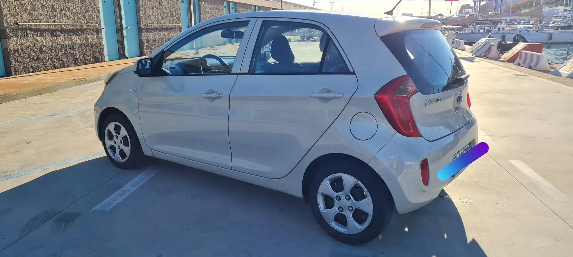 Kia Picanto Picanto II 2011 1.0 Urban 3p Beige - 1