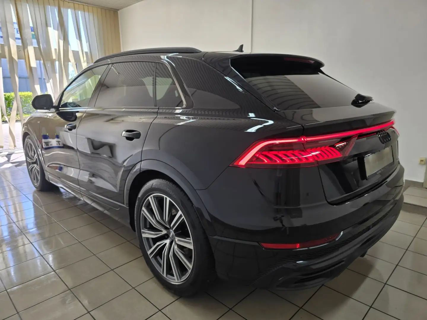 Audi Q8 50 TDI qu. S Line HD Matrix Luft S Sitz B&O 360 Schwarz - 2
