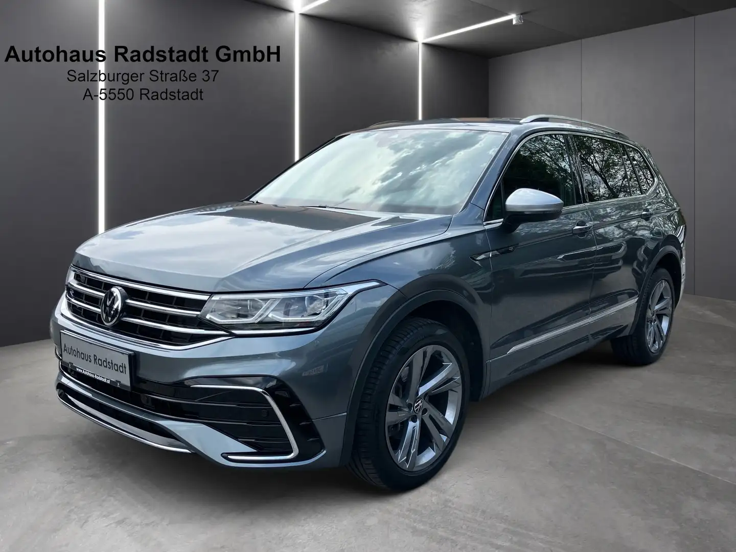 Volkswagen Tiguan Allspace R-Line 4Motion Grau - 1