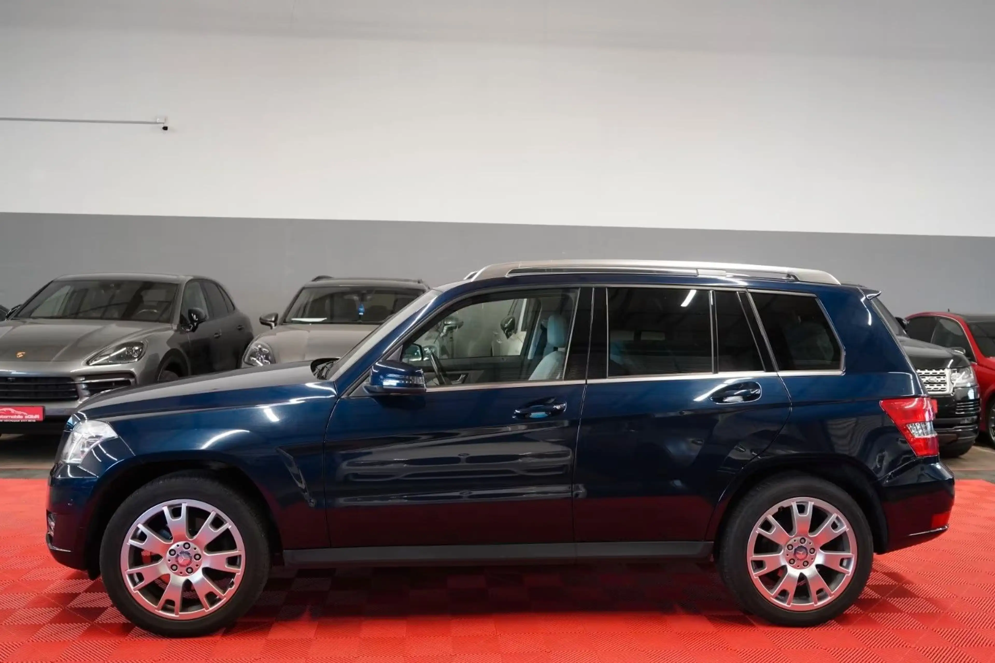 Mercedes-Benz GLK 350 GLK-350 4Matic *1Hand*Automatik*Leder*MFL*Navi* — photo 10