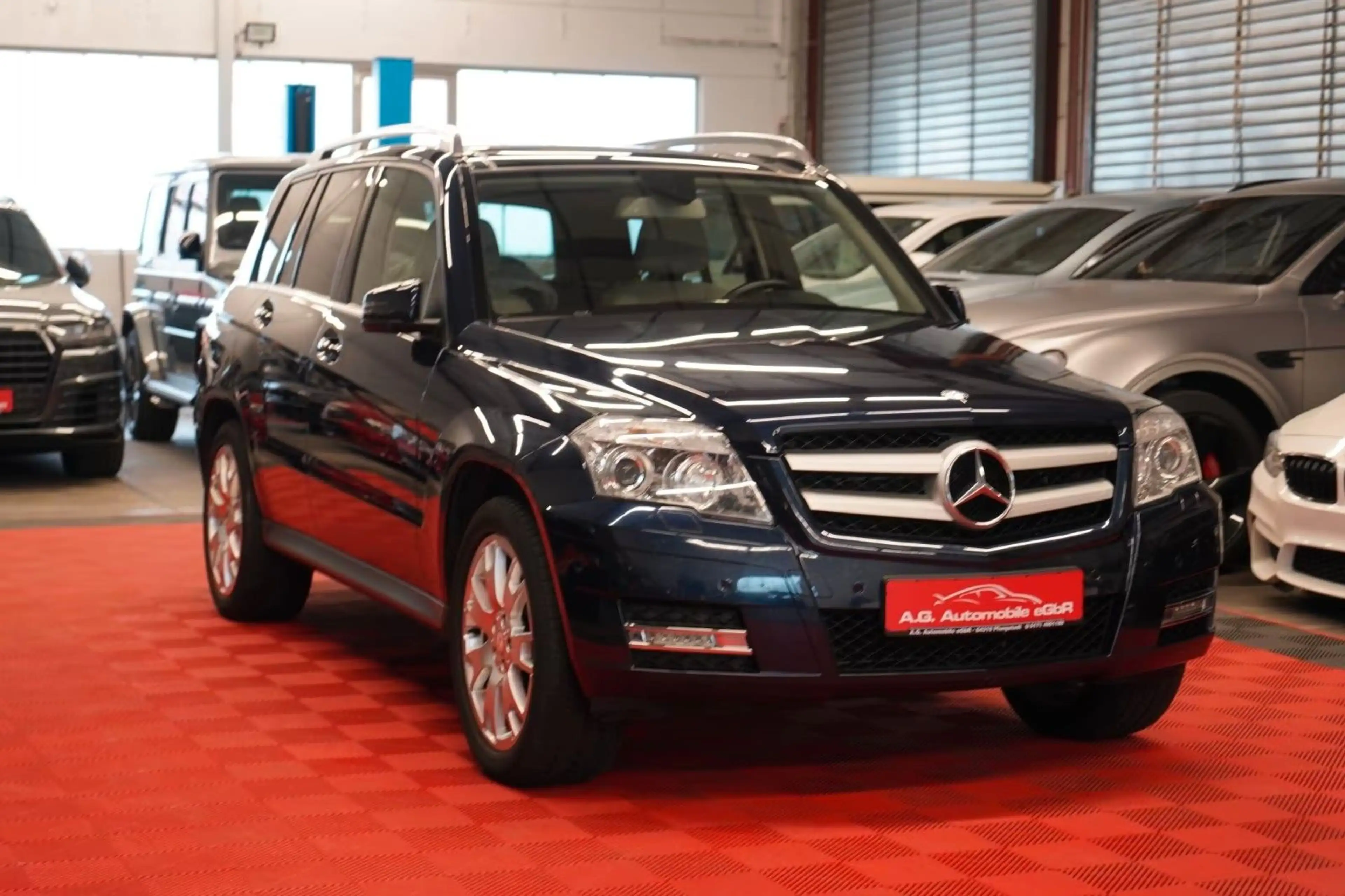 Mercedes-Benz GLK 350 GLK-350 4Matic *1Hand*Automatik*Leder*MFL*Navi* — photo 3