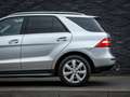 Mercedes-Benz ML 350 4Matic/schuifdak/luchtvering/trekhaak/navi/airco Zilver - thumbnail 4