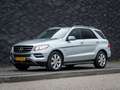 Mercedes-Benz ML 350 4Matic/schuifdak/luchtvering/trekhaak/navi/airco Zilver - thumbnail 2
