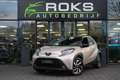 Toyota Aygo X 1.0 VVT-i S-CVT Pulse Two-tone Automaat Beige - thumbnail 1