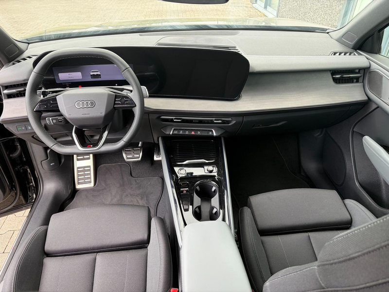 Audi Q3 Basis 2.0 TSI 204PS quattro (Allrad), 5 JAHRE G... — photo 14