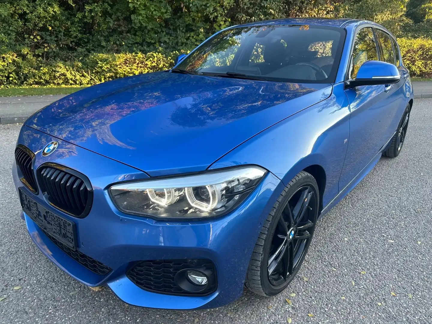 BMW 118 i Edition M Sport Shadow NAVI PDC SD 18 ALU Blau - 2