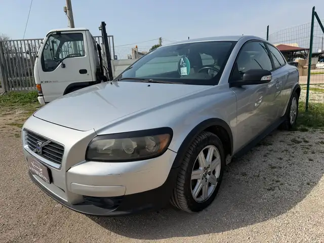 Volvo C30