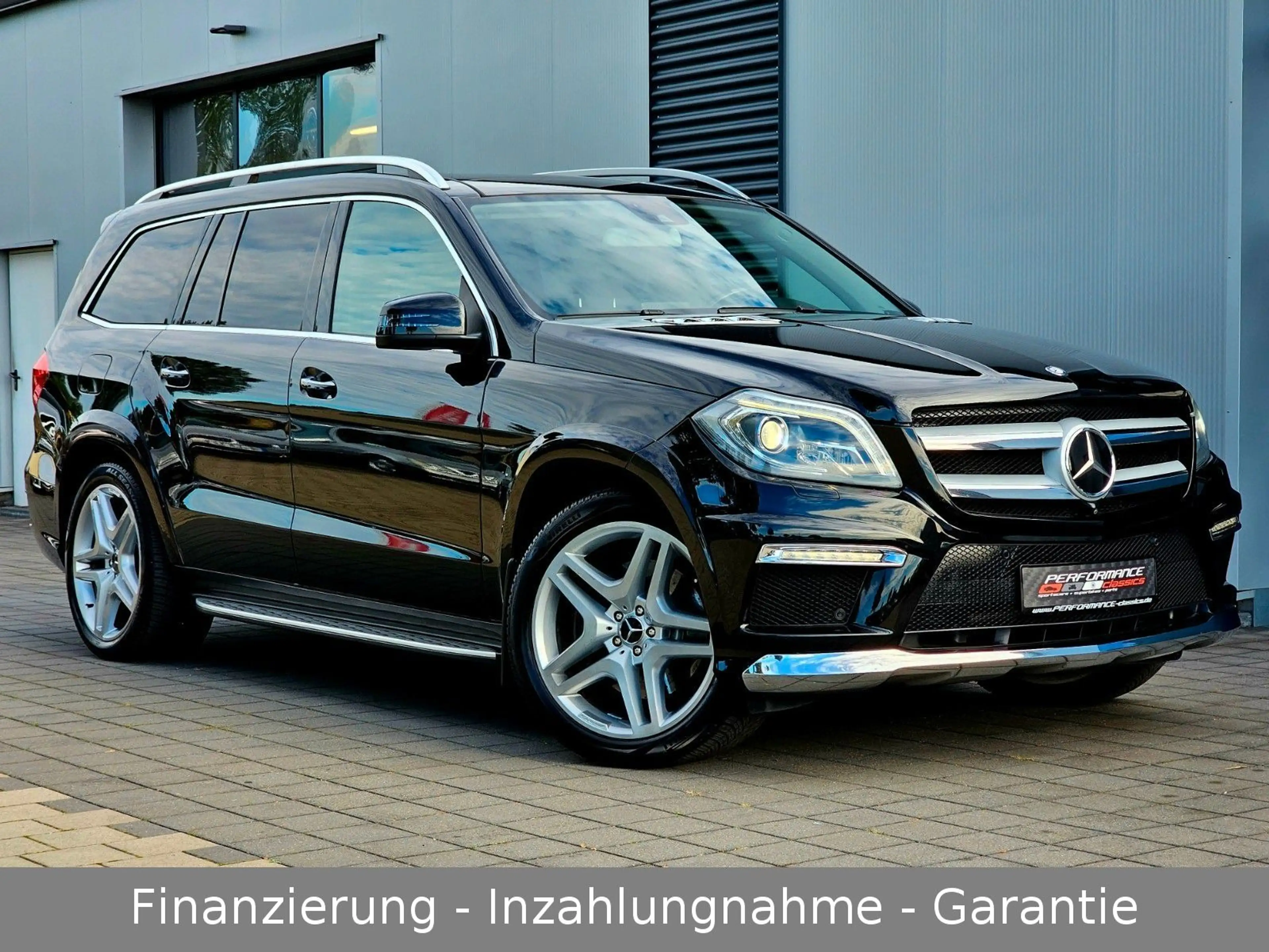 Mercedes-Benz GL 500 AMG Exclusive Pack + Motor NEU + AHK!!!