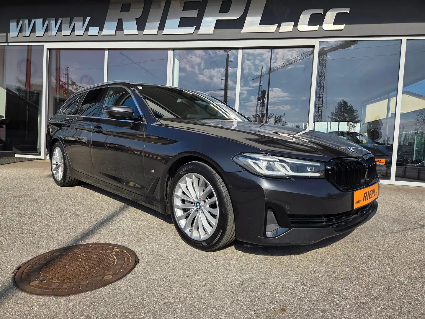 BMW 530 530 xd Voll NP € 98.112.- Ö-1.Besitz Leder Grau - 1