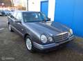 Mercedes-Benz 200 W210 E200 Gris - thumbnail 3