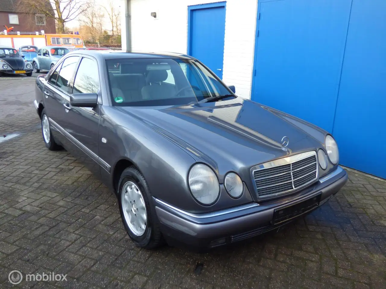 Mercedes-Benz 200 W210 E200, foto 3