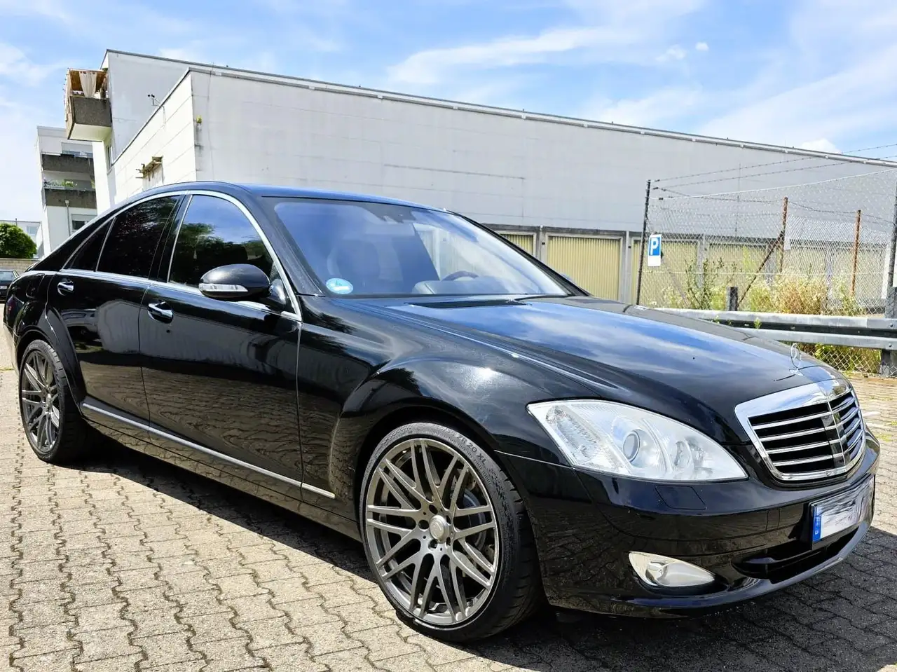 Mercedes-Benz S 500