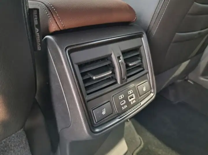Subaru Forester 2026, foto 18