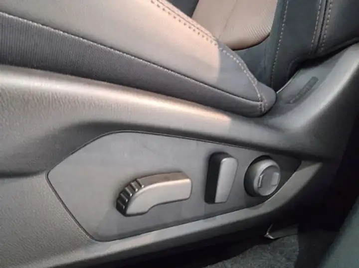 Subaru Forester 2026, foto 16