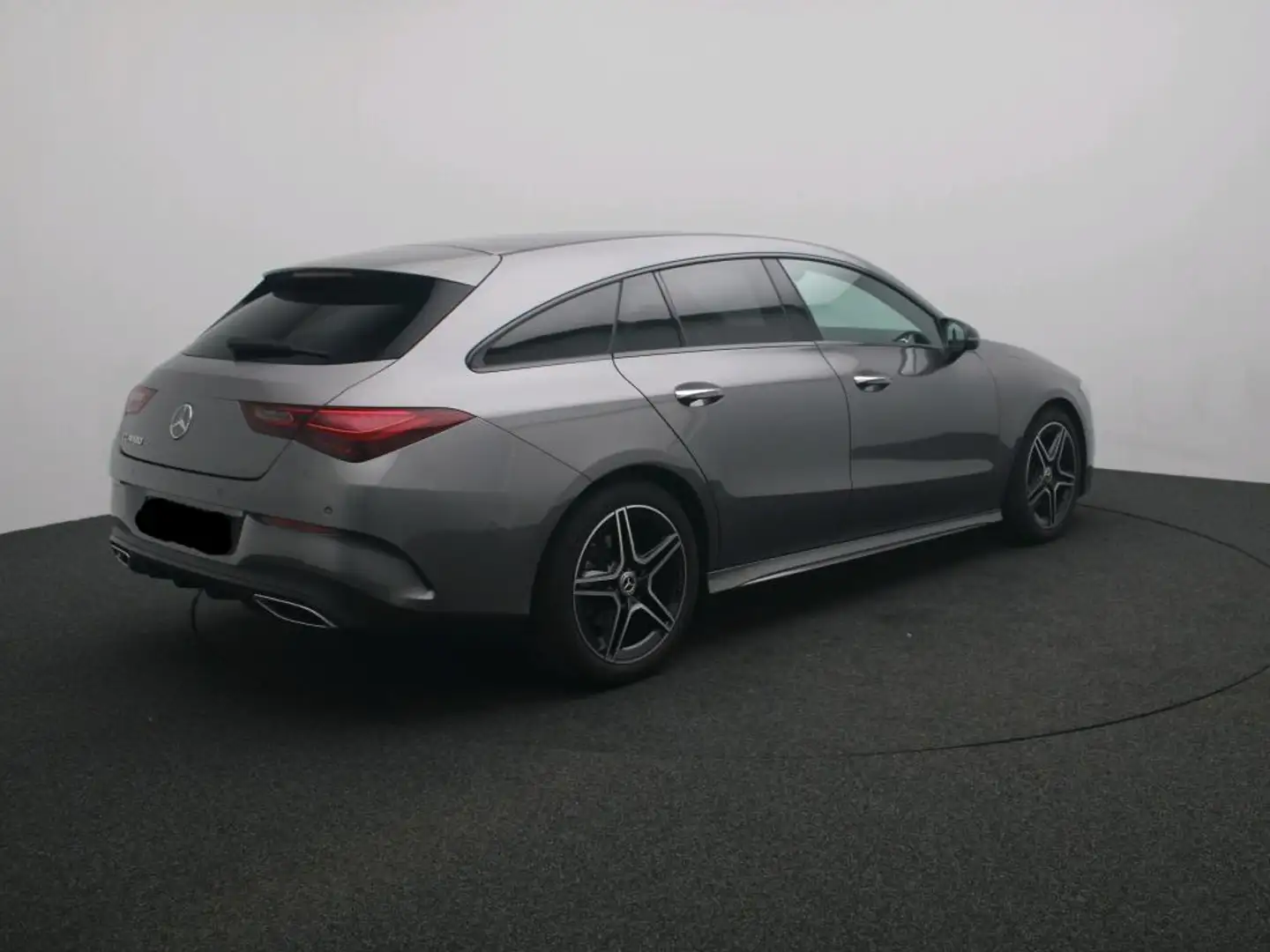 Mercedes-Benz CLA 180 Star Edition Shooting Brake + AMG LINE + NIGHTPAKK Gris - 2