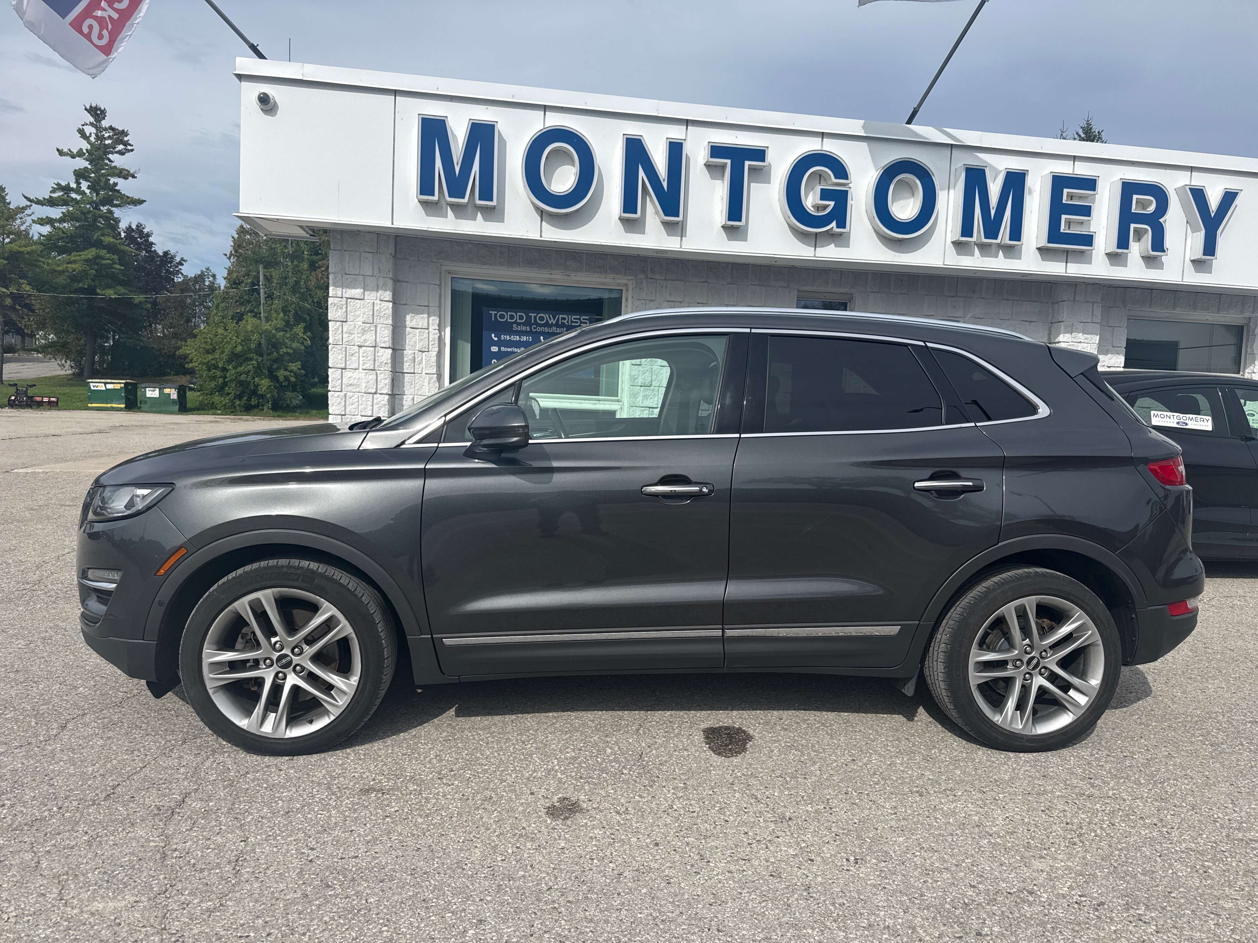 2019 Lincoln MKC RESERVE | AWD | LEATHER | SUNROOF | NO ACCIDENTS — photo 1