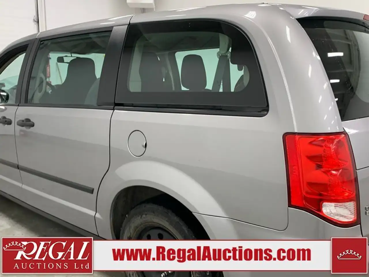 Dodge Grand Caravan снимка Dodge Grand Caravan