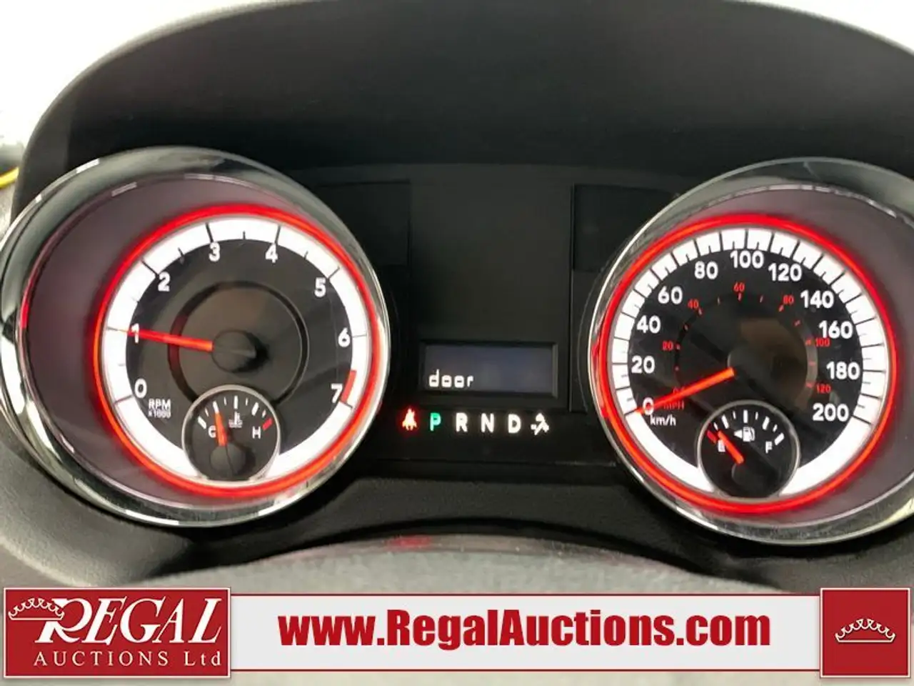 Dodge Grand Caravan снимка Dodge Grand Caravan
