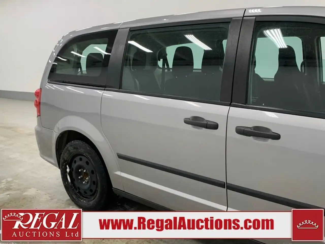 Dodge Grand Caravan снимка Dodge Grand Caravan