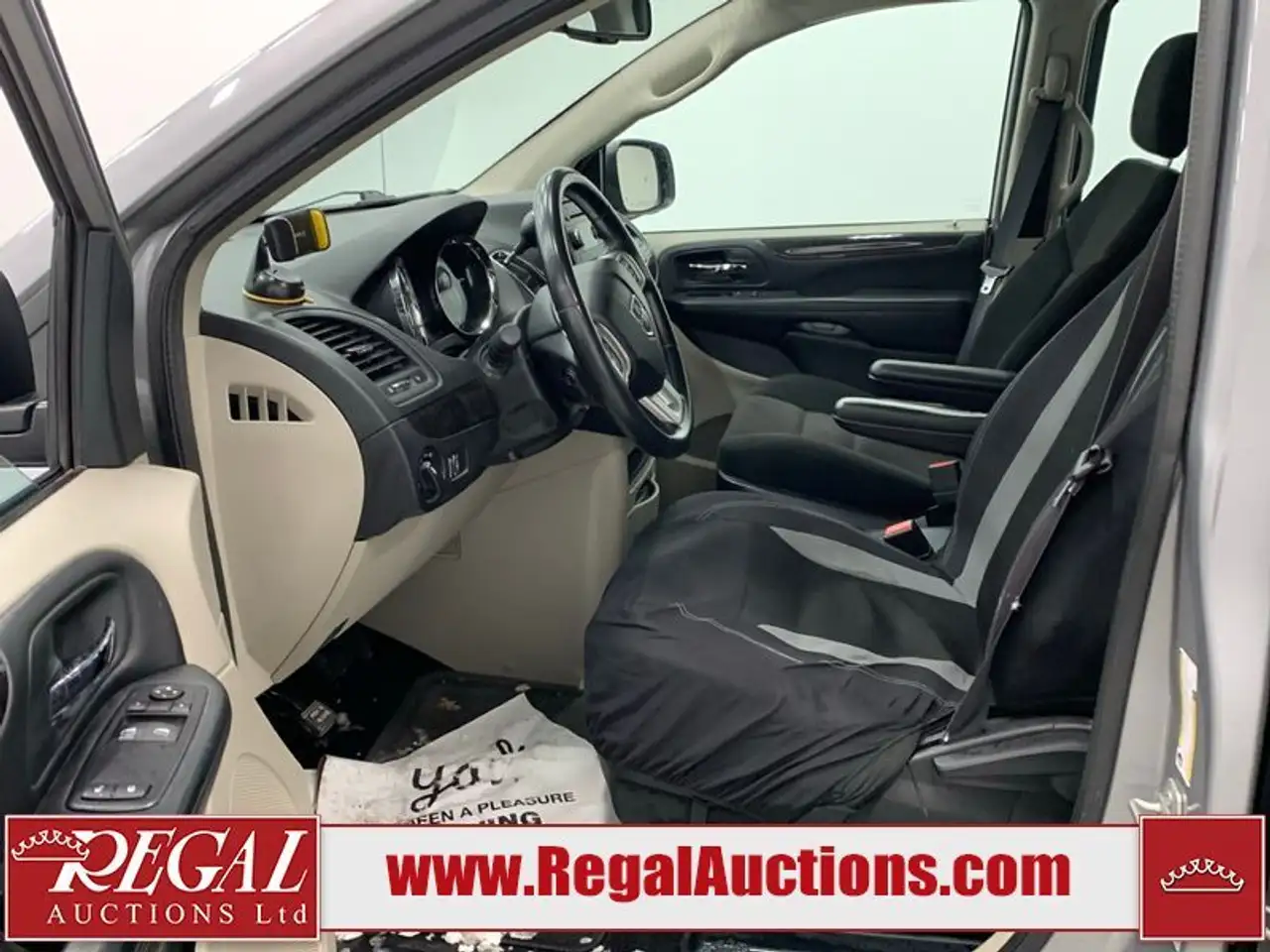 Dodge Grand Caravan снимка Dodge Grand Caravan