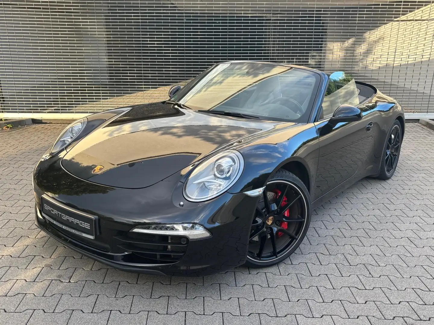 Porsche 991 Carrera S Cab 1.Hand Sitzbelüft. Bose Leder SHZ Zwart - 1
