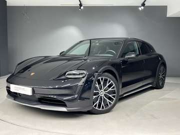 4 Cross Turismo