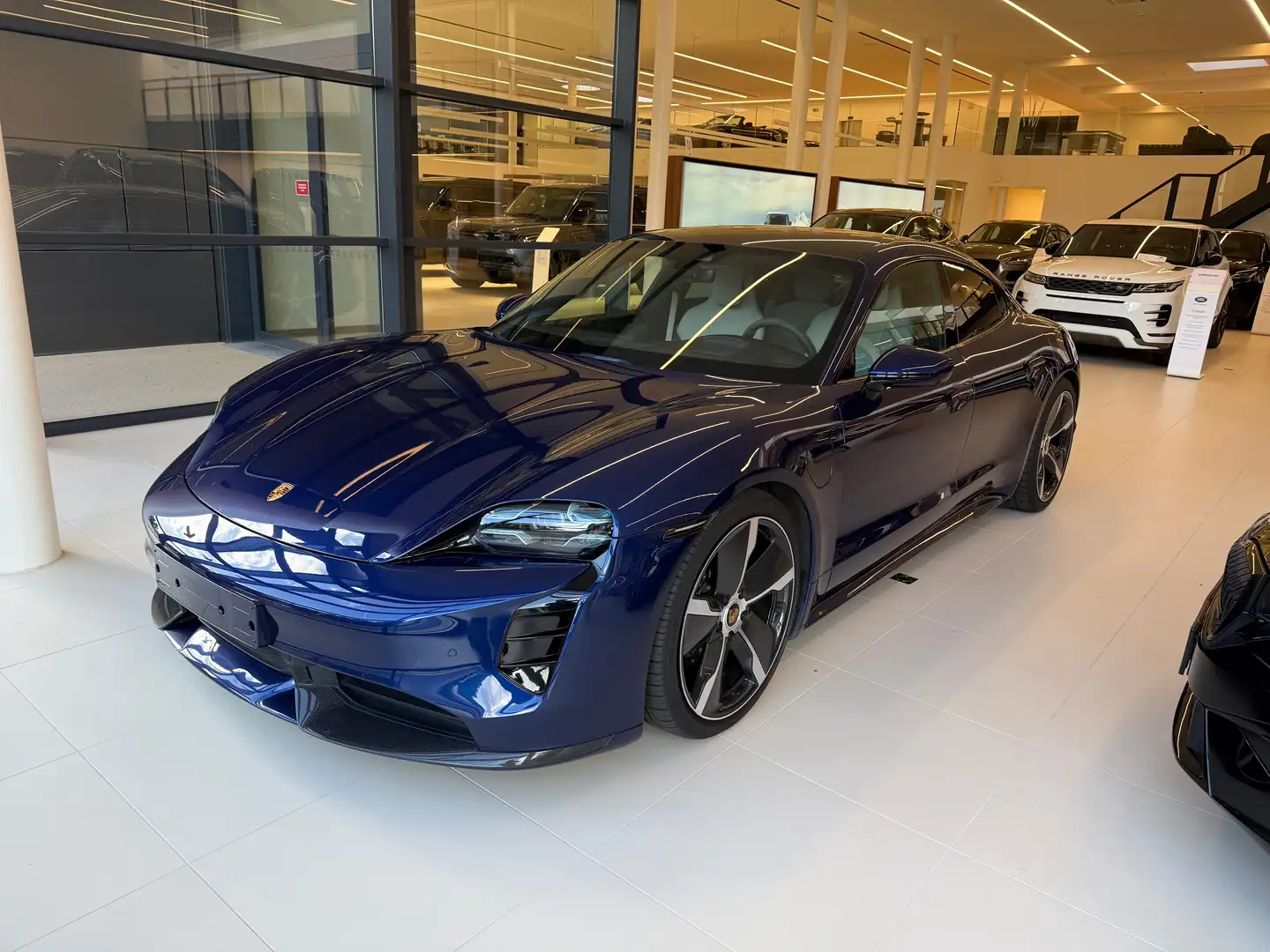 Porsche Taycan 4S Bleu - 1