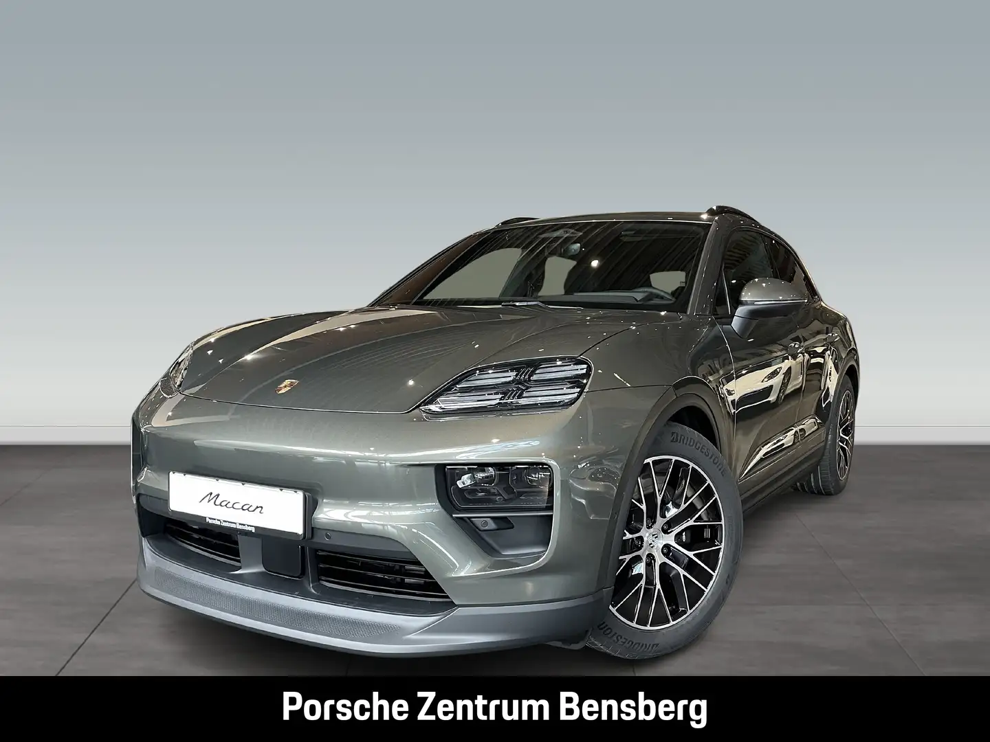Porsche Macan 4 Electric Grün - 1