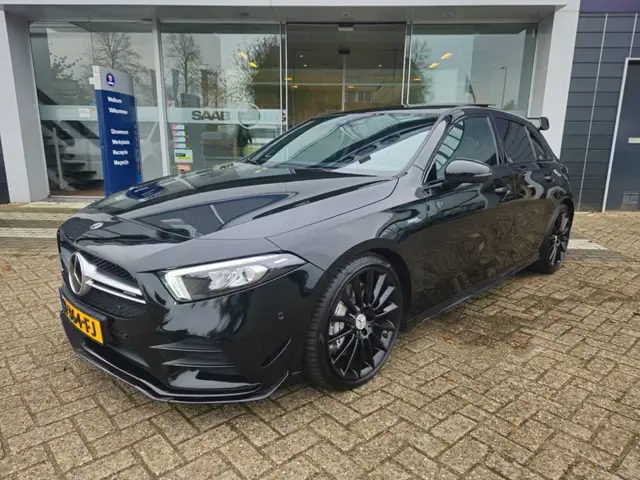 Mercedes-Benz A 35 AMG a35 4M Ed. 1 Pano | Burmester | Akrapovic