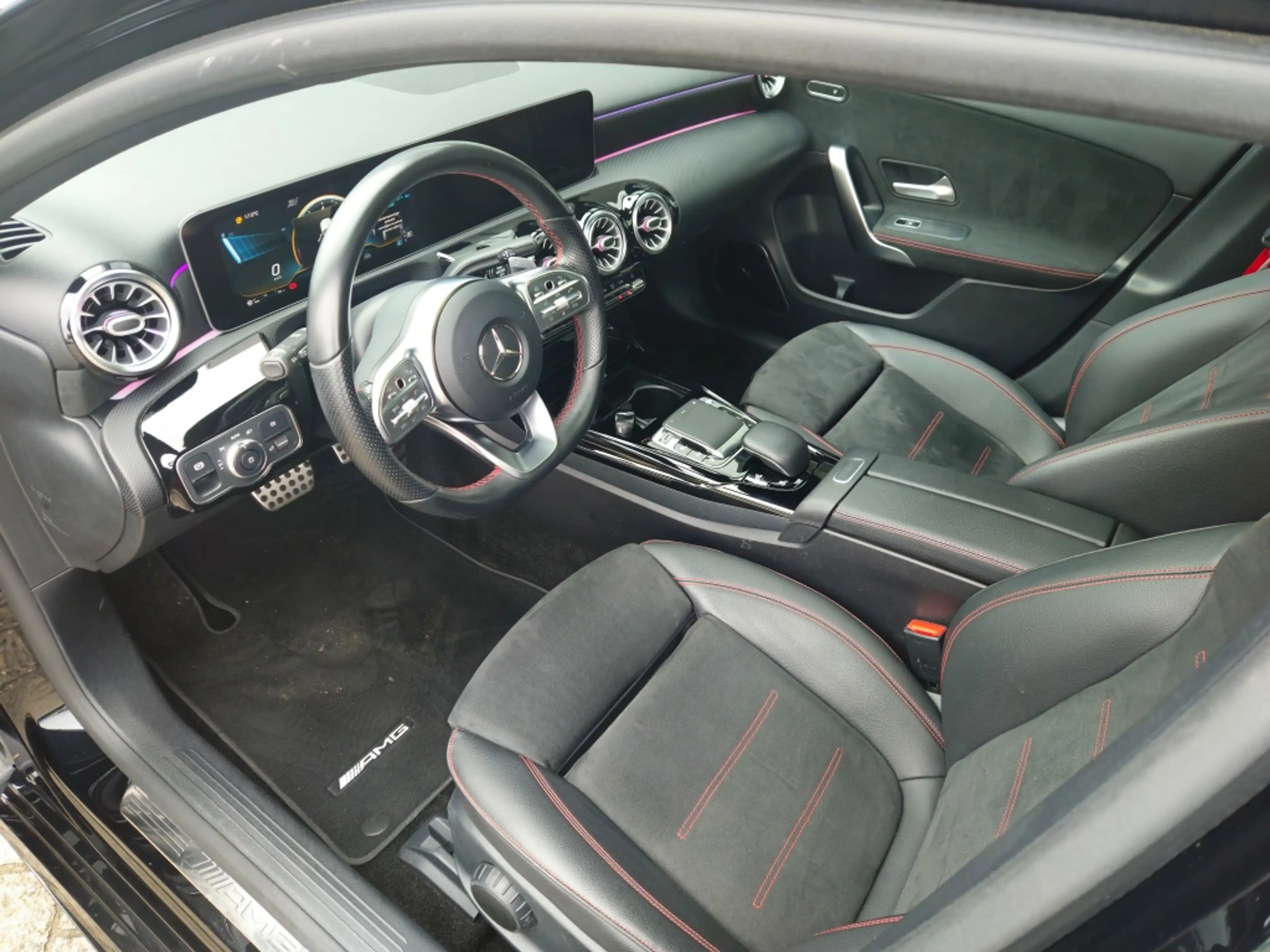 Mercedes-Benz A 35 AMG 4M Ed. 1 Pano | Burmester | Akrapovic — photo 11
