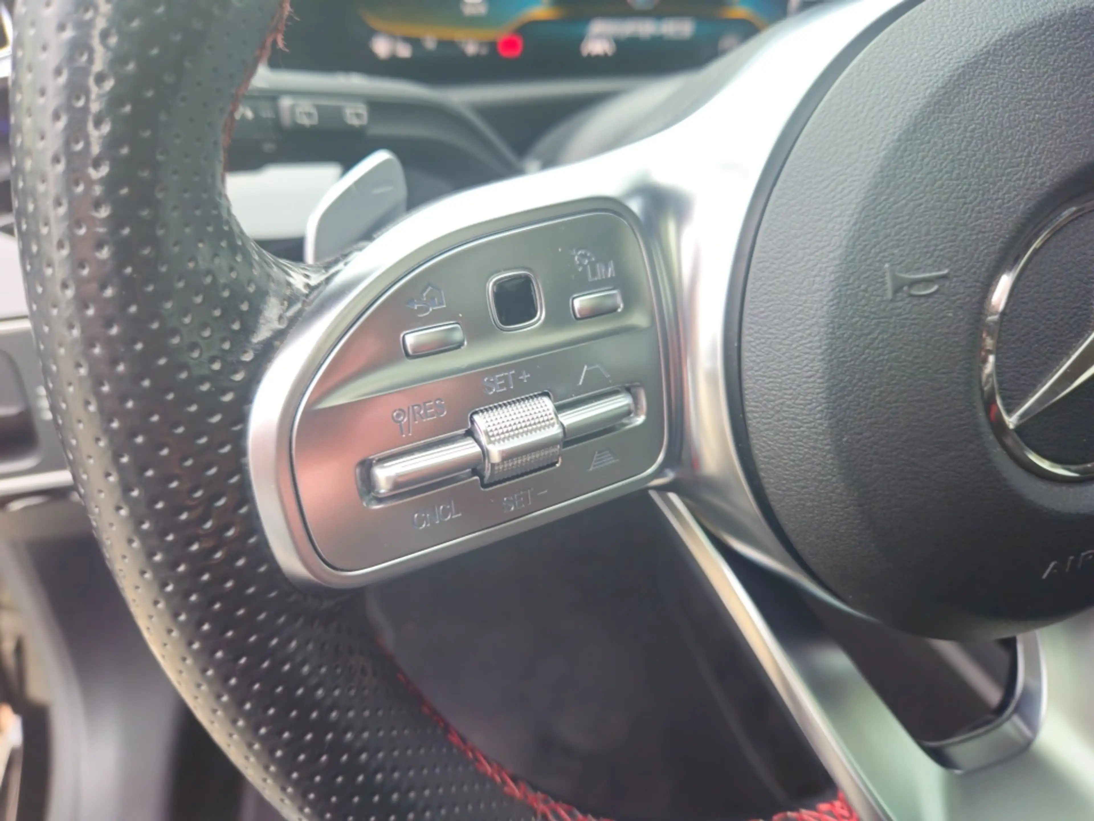 Mercedes-Benz A 35 AMG 4M Ed. 1 Pano | Burmester | Akrapovic — photo 15