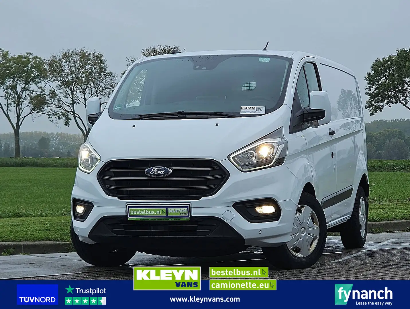 Ford Transit Custom 2.0 L1H1 Navi Euro6 Blanc - 1