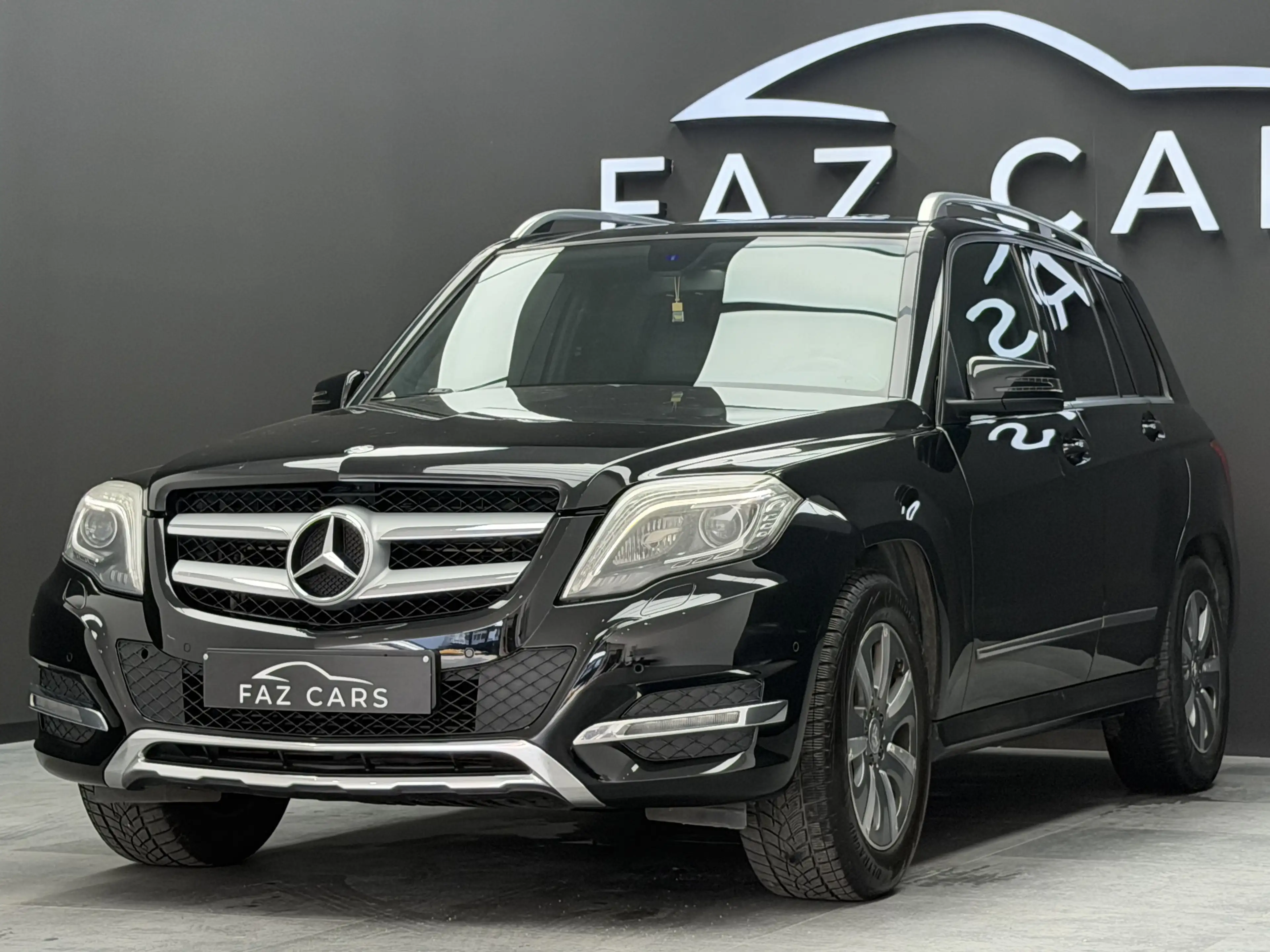 Mercedes-Benz GLK 200 CDI * 1ER PROP + GPS + REGU + JANTES + XÉNON * — photo 2