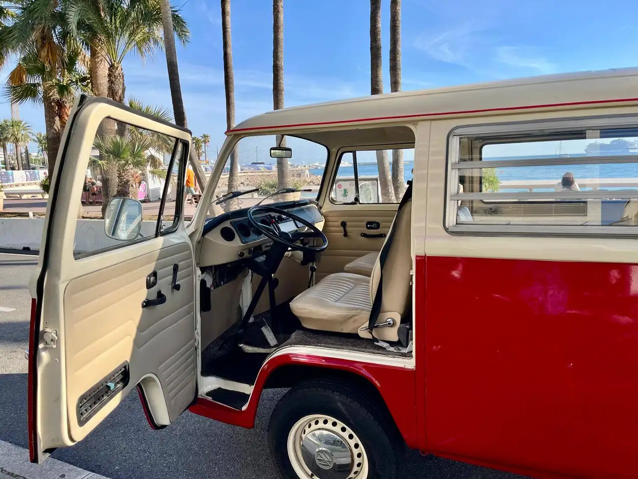 Volkswagen T2 combi, foto 2