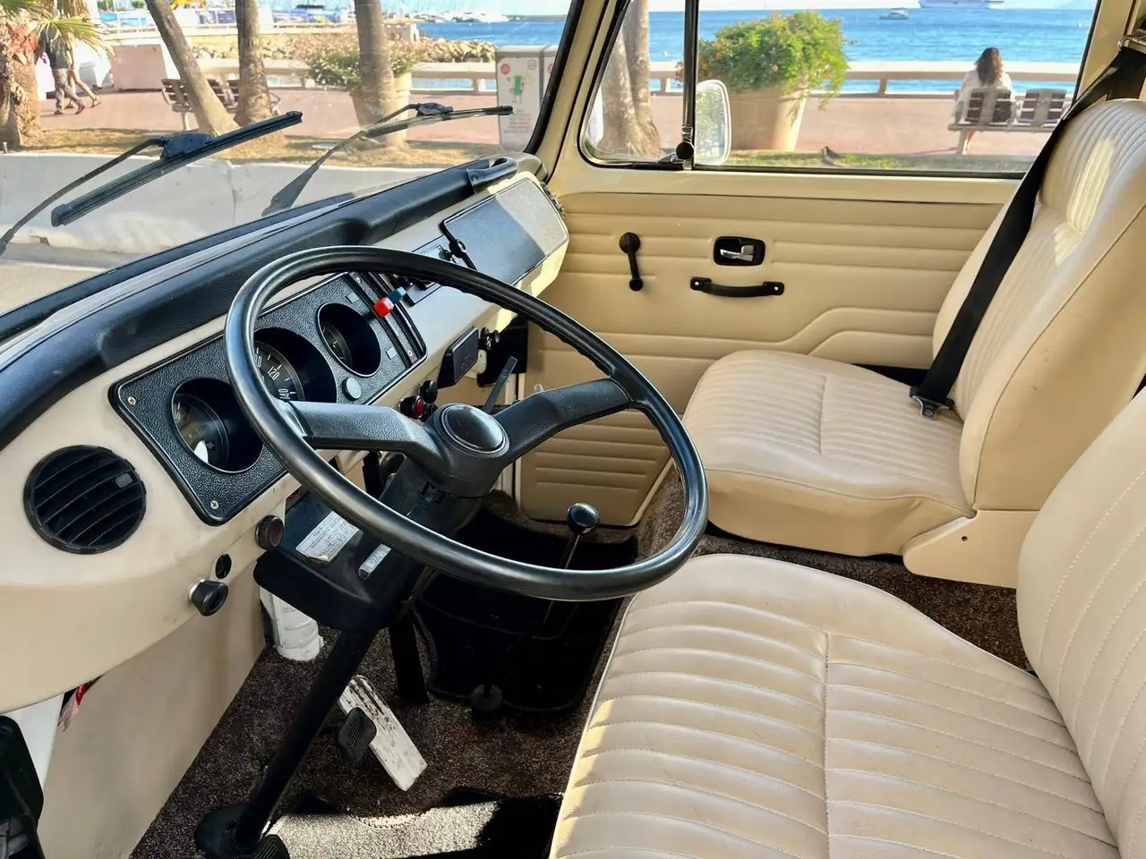 Volkswagen T2 combi, foto 7
