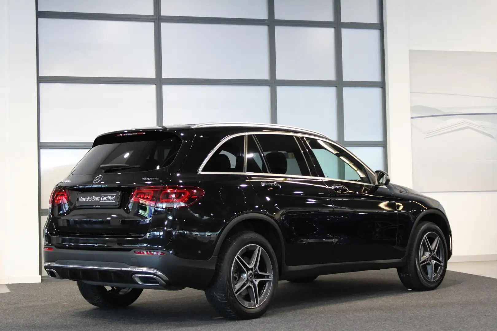 Mercedes-Benz GLC 300 300e 4MATIC Line: AMG | Panorama dak Negro - 2