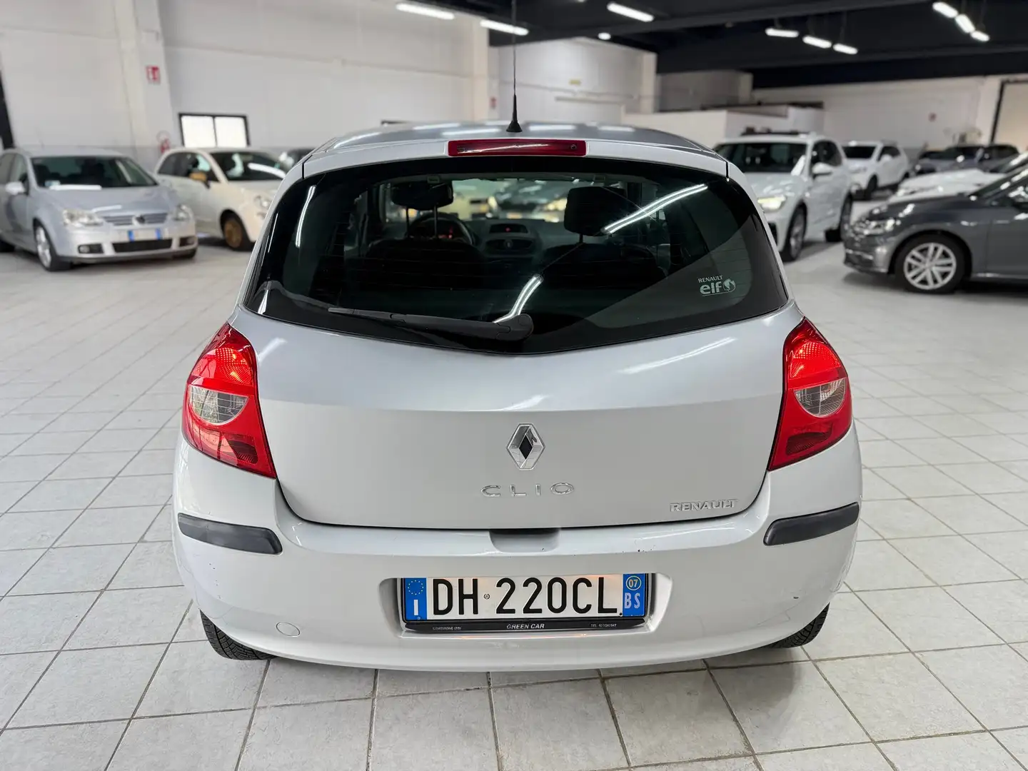 Renault Clio 3p 1.2 16v Luxe Dynamique - 2