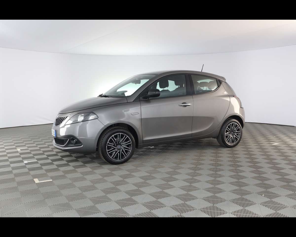 Lancia Ypsilon 1.0 FireFly Hybrid Gold