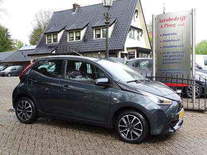 Toyota Aygo 1.0 VVT-i x-play ltd AUR Camera 1e eigenaar