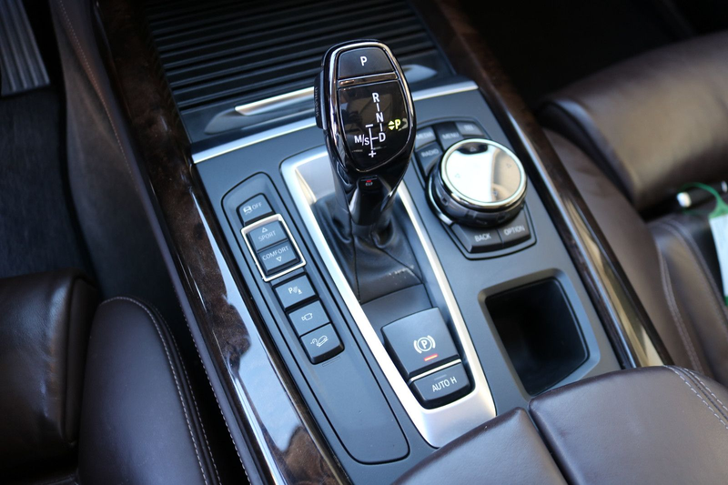 BMW X5 xDrive35i*Head-Up*AHK-3.5t*Panoramadach* — photo 9