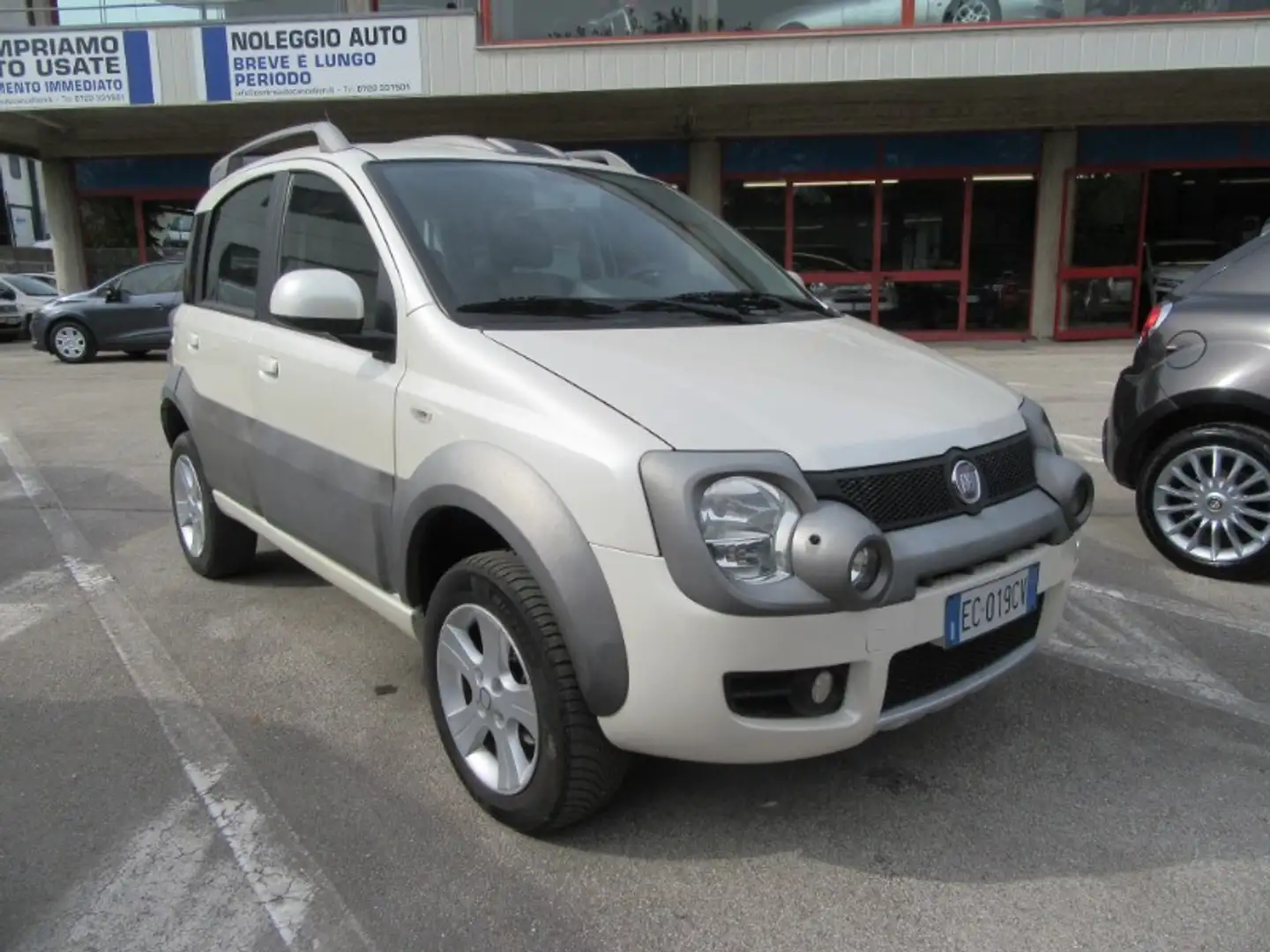 Fiat Panda 1.3 MJT 16V 4x4 Cross Bianco - 1