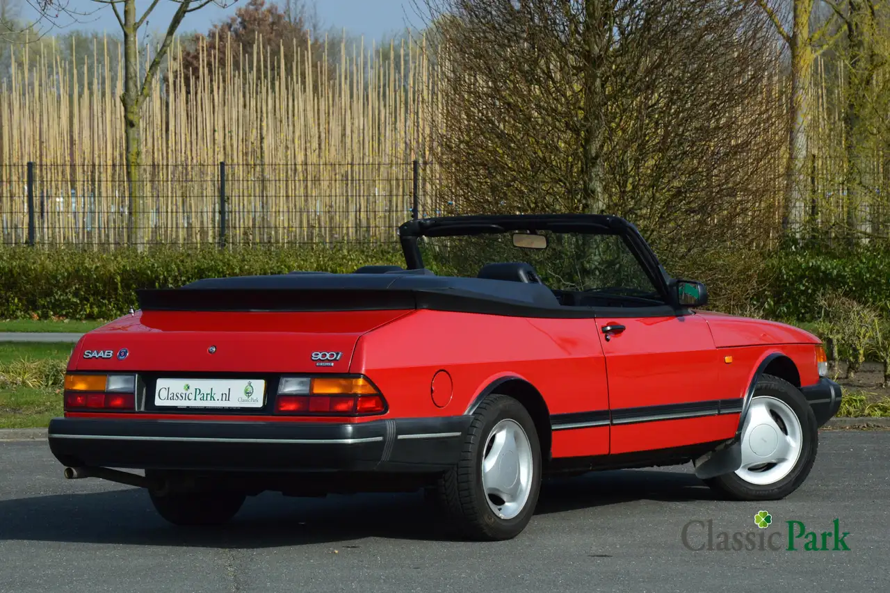 Saab 900 2.0i-16 Cabriolet, foto 4