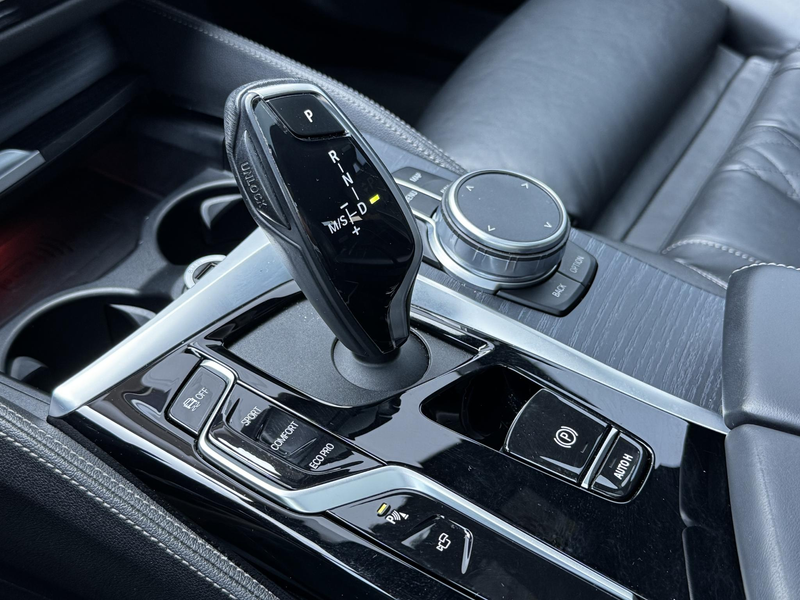 BMW 530 5-serie Touring 530i High Executive Edition | M sp — photo 10