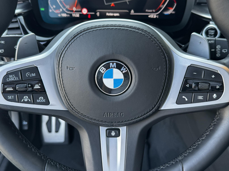 BMW 530 5-serie Touring 530i High Executive Edition | M sp — photo 13