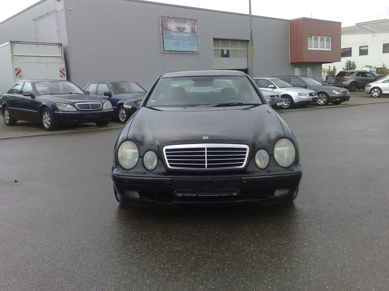 Mercedes-Benz CLK 230