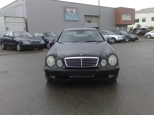 Mercedes-Benz CLK 230 Coupe Kompressor Elegance