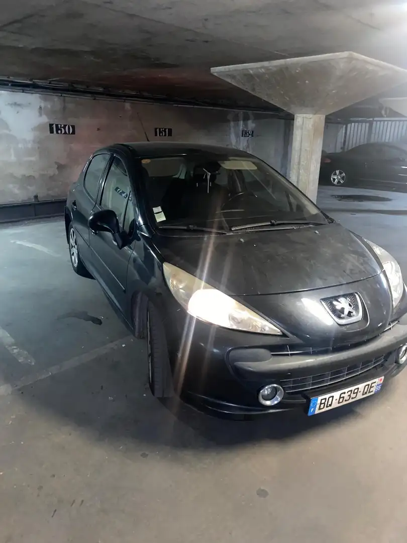 Peugeot 207 1.6 HDi 16v 90ch Sport Pack - 2