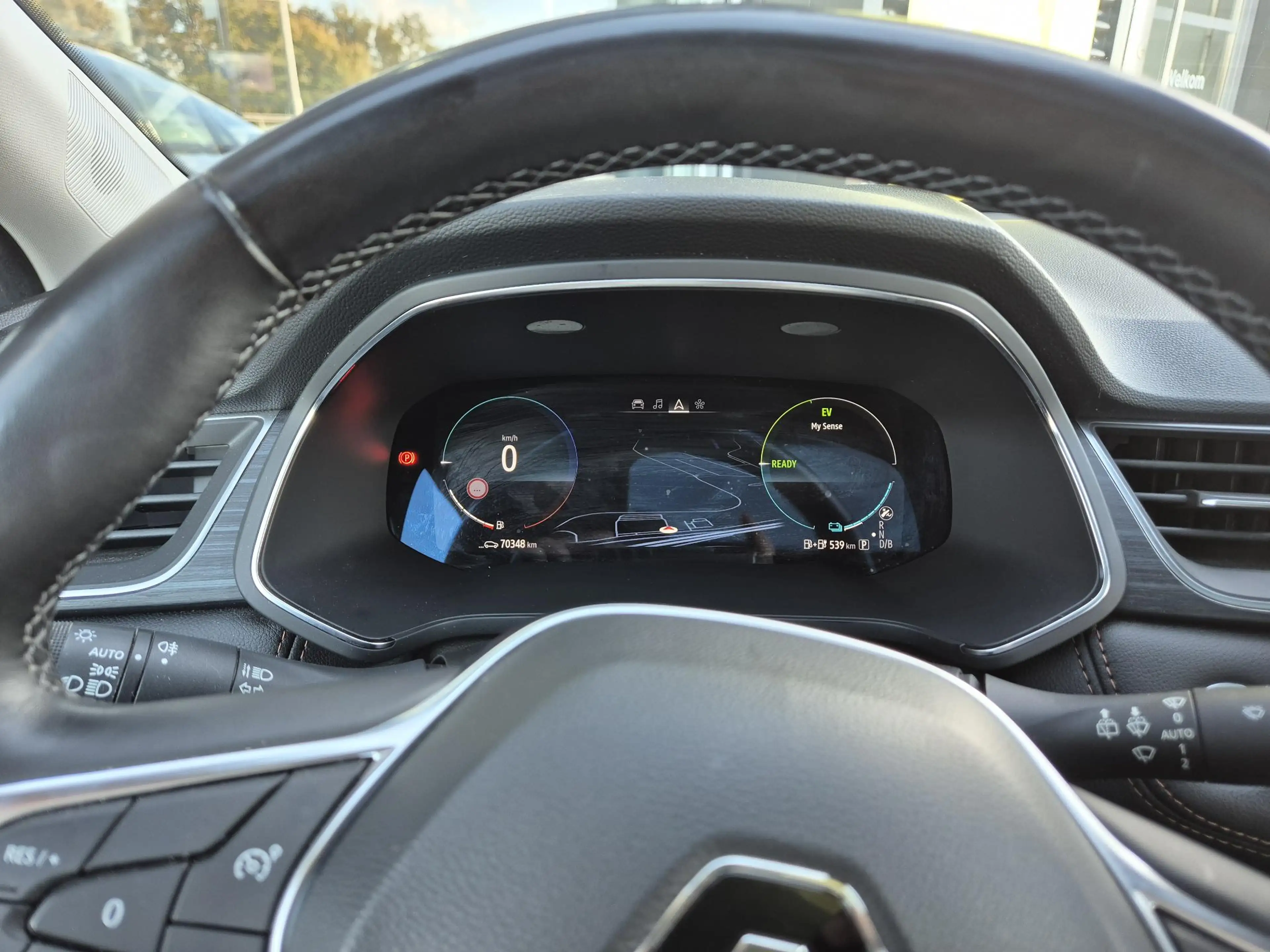 Renault Captur 1.6 E-Tech Plug-in Hybrid 160 Initiale Paris TOP m — photo 10